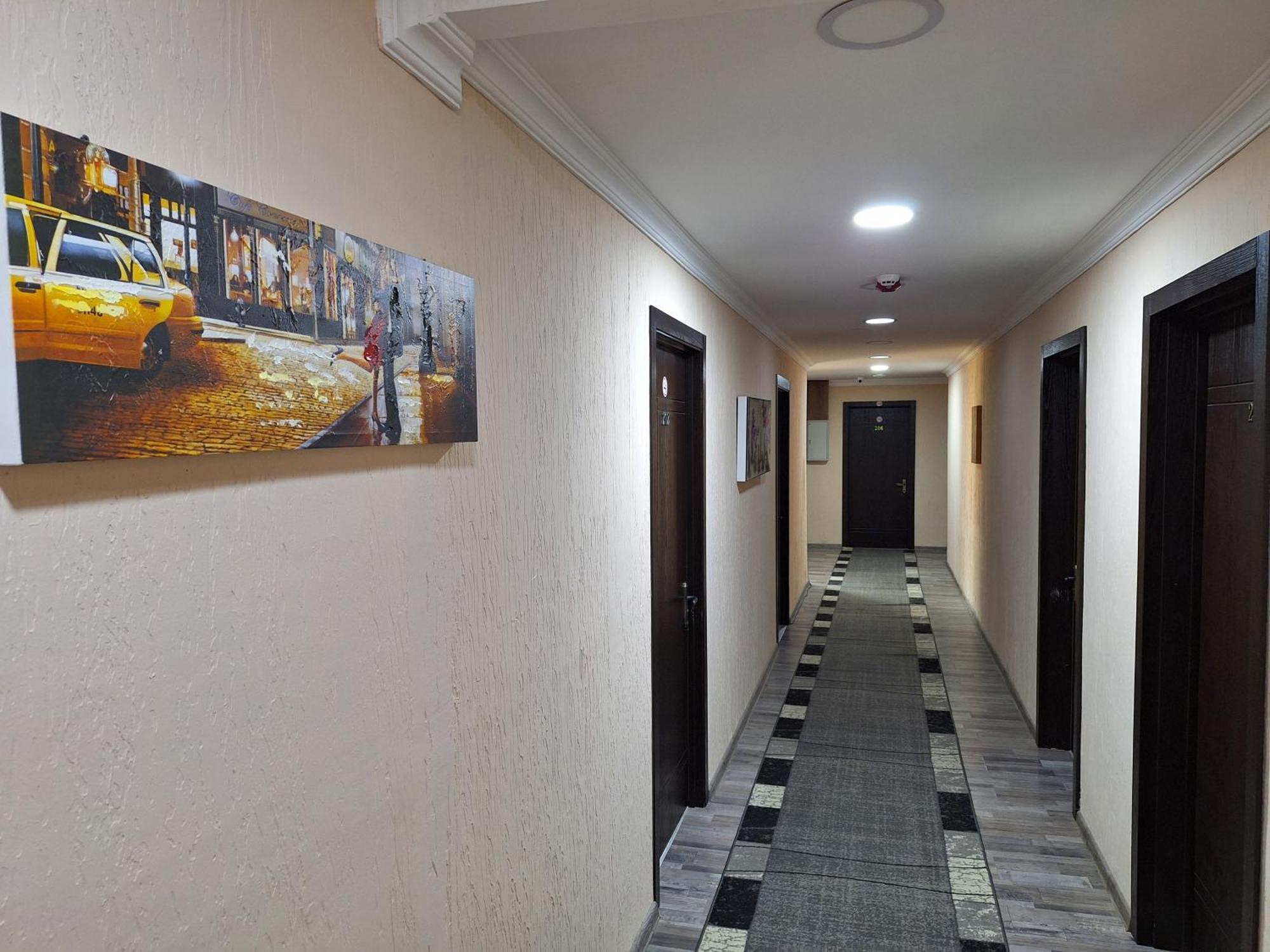 Hotel Georgian Kutaisi Luaran gambar