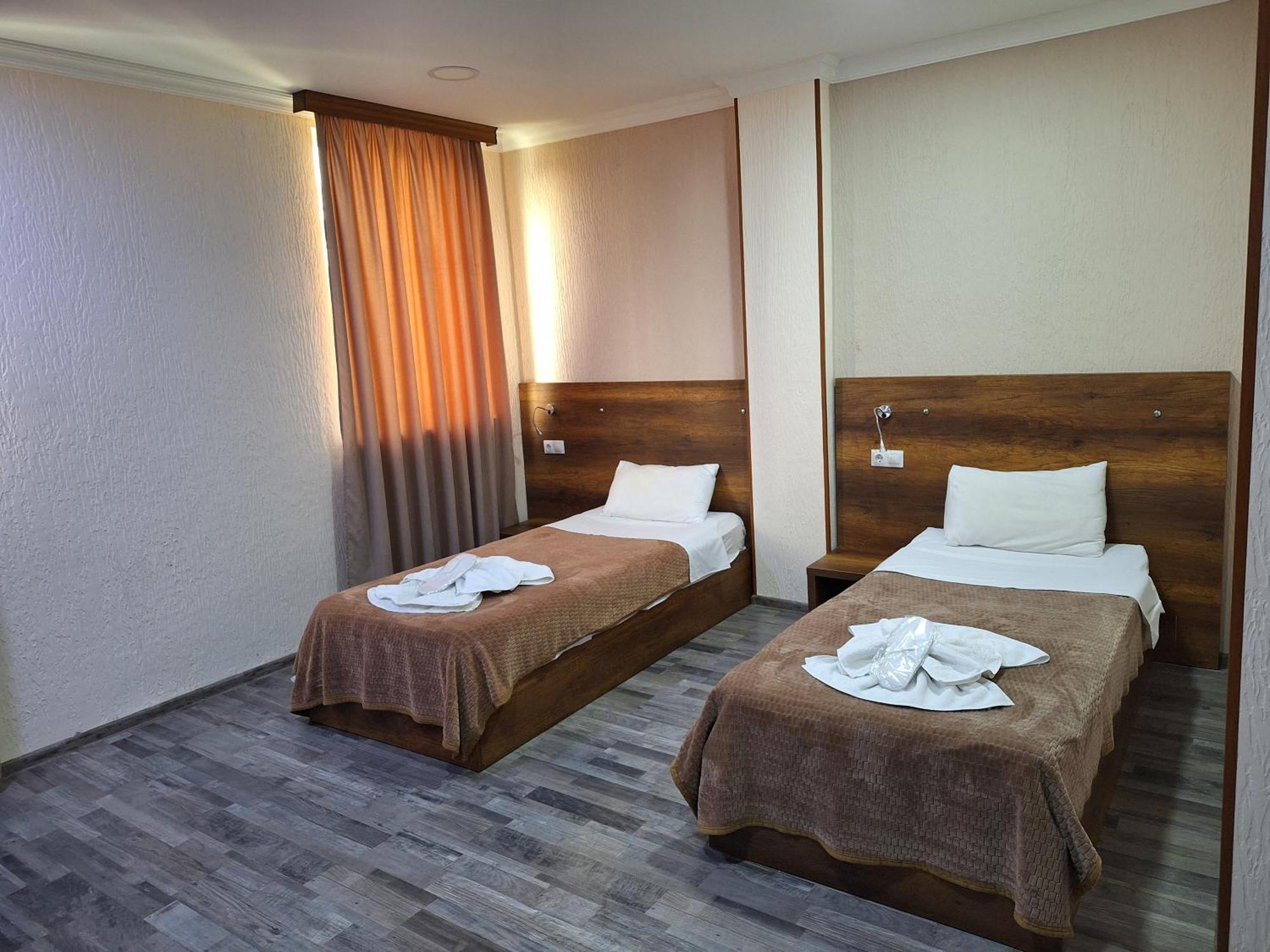 Hotel Georgian Kutaisi Luaran gambar