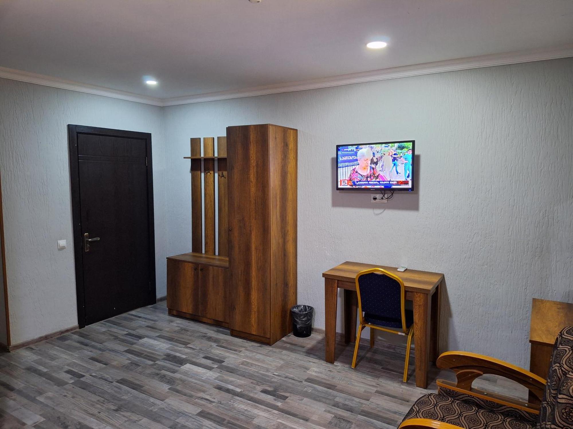 Hotel Georgian Kutaisi Luaran gambar